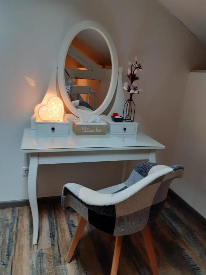 Bed and Breakfast Jacuzzi, Arcade Et Repas Compris Soulosse-sous-Saint-Elophe Exterior foto